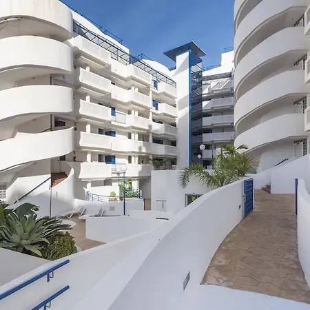 Hotel Pierre & Vacances Benalmadena Playa 5*